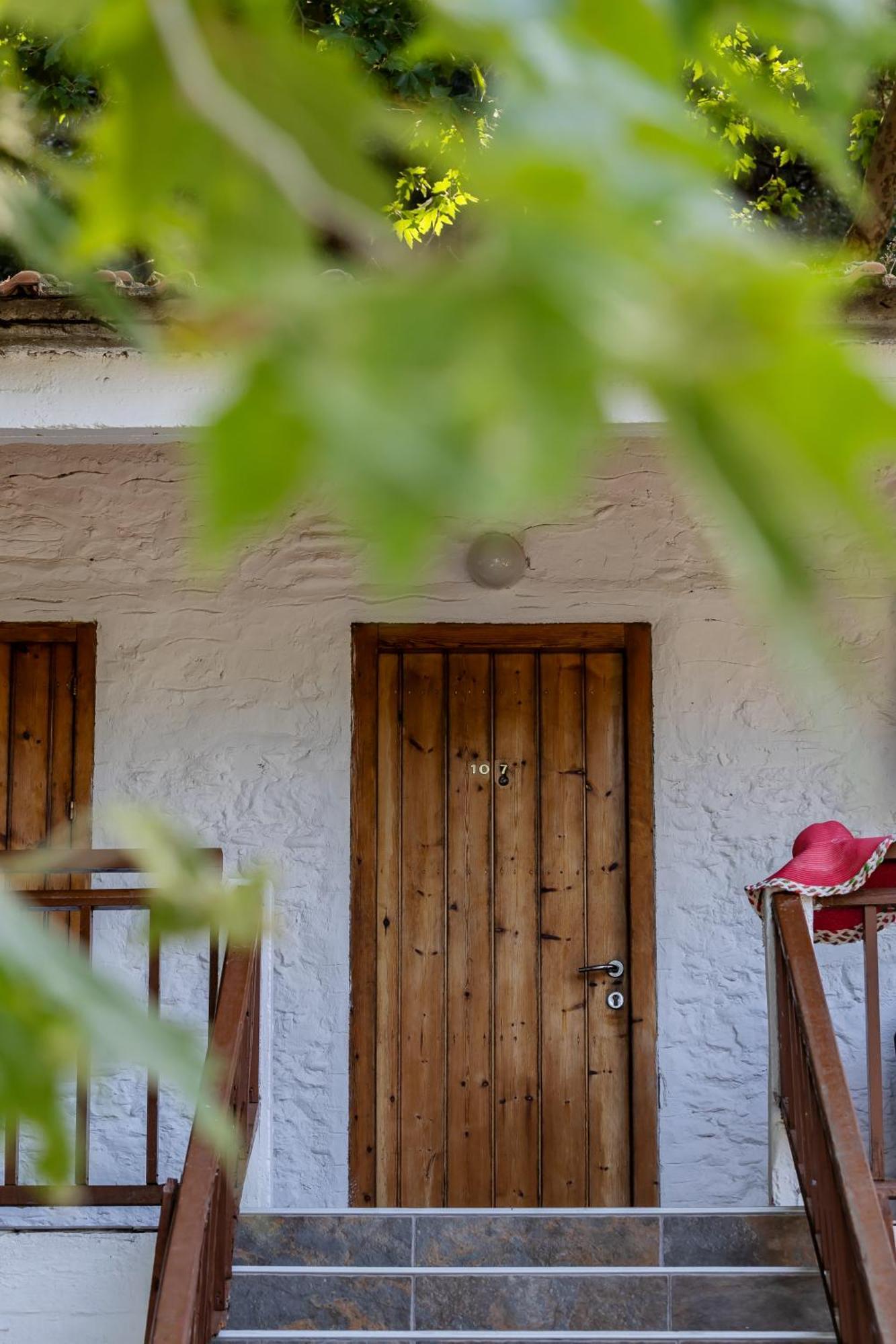 Hotel Kókkinon Nerón 外观 照片